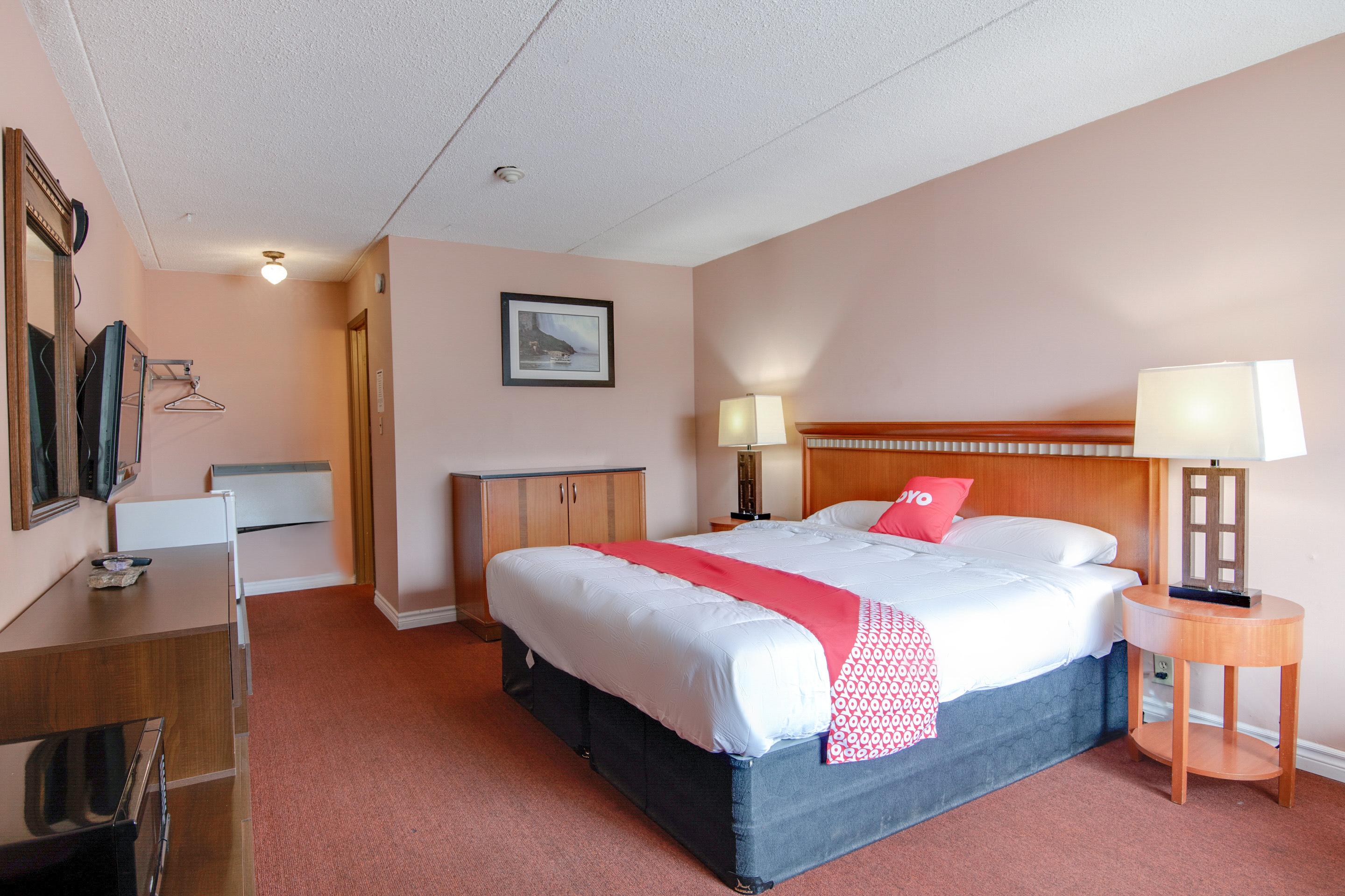 Falls Inn Near Casino Niagara By Oyo Exteriör bild