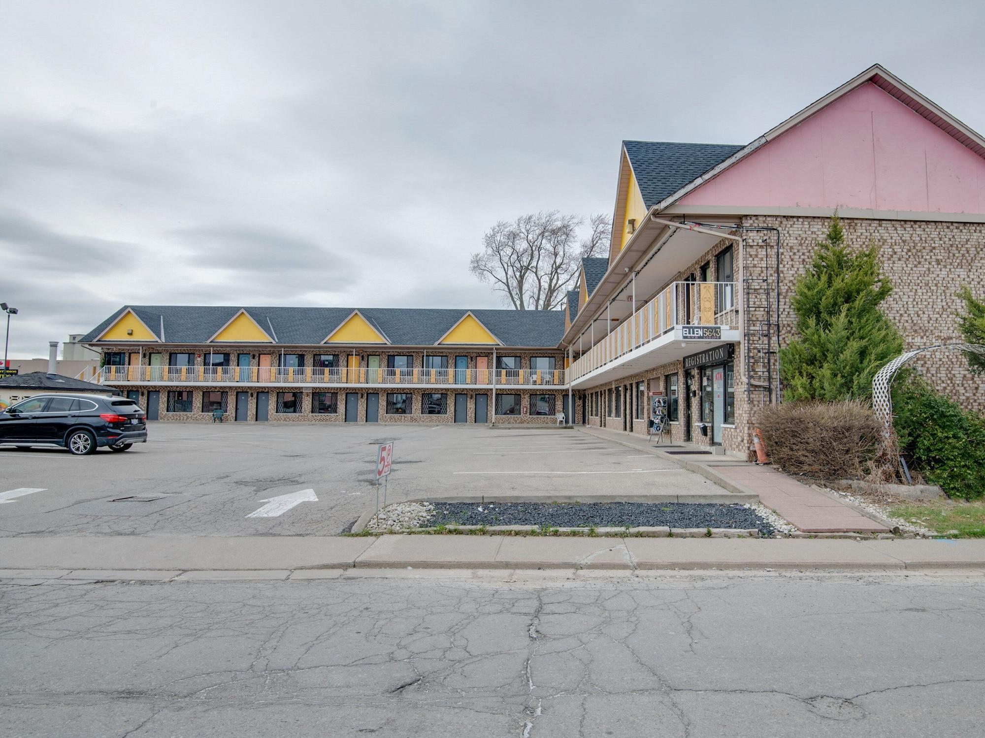 Falls Inn Near Casino Niagara By Oyo Exteriör bild